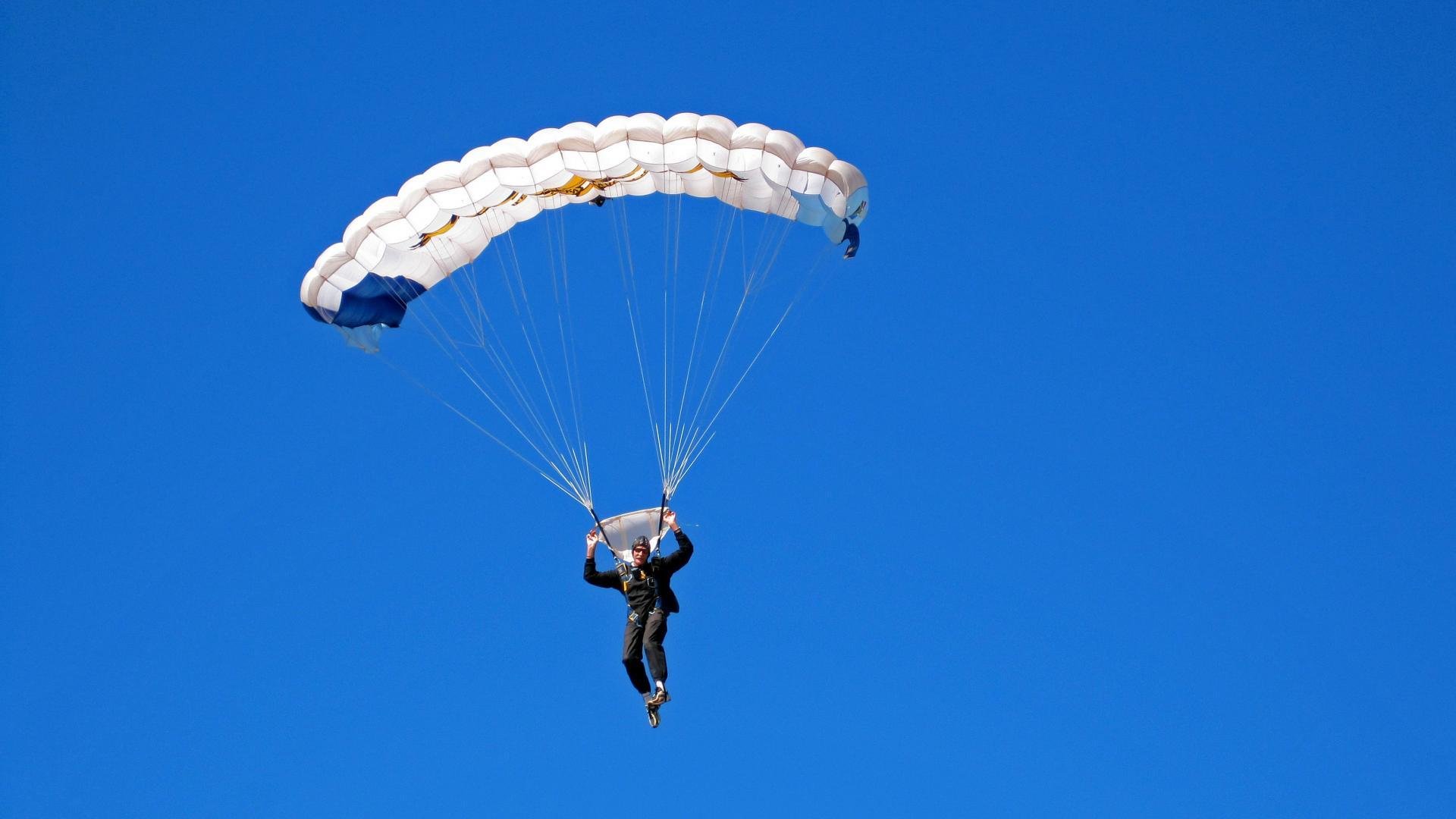 开云电竞中国-激烈对战：微小失误也可能决定胜负